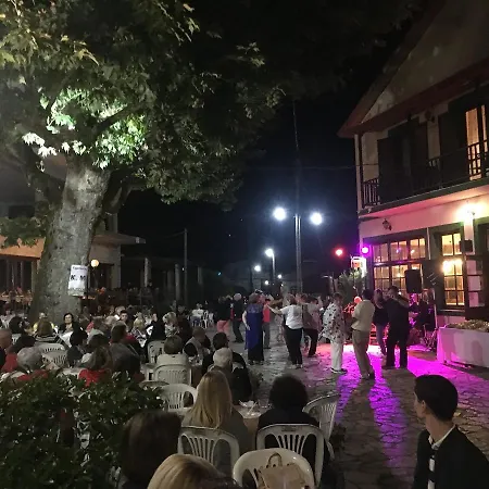 Helidona Guest house 3*