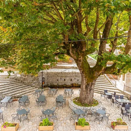 Helidona Guest house